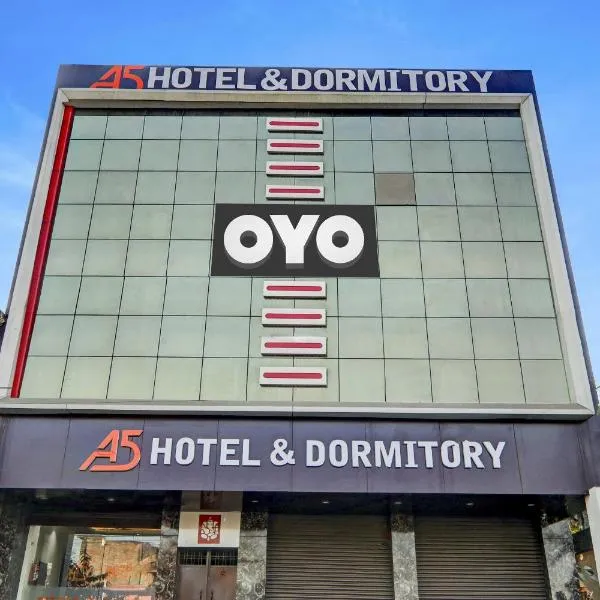 Viesnīca Hotel O A5 Hotel and Dormitory pilsētā Gorakhpura