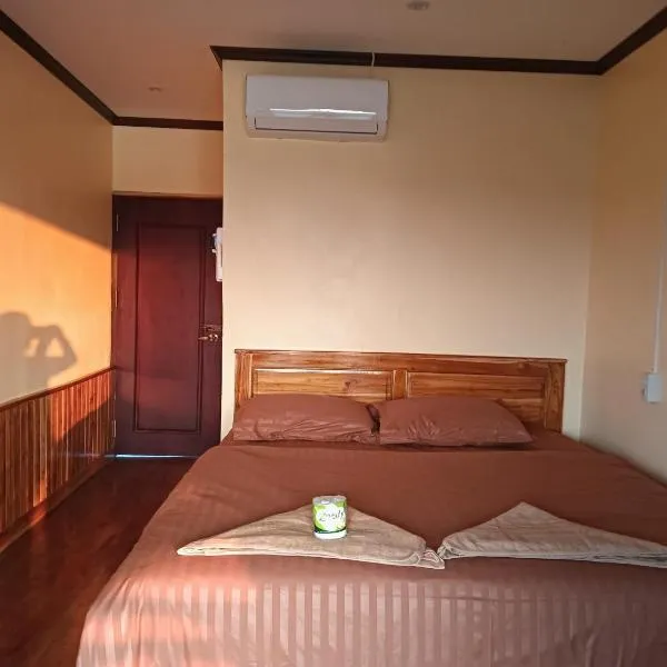 Thiptavanh guesthouse, hotel sa Don Det