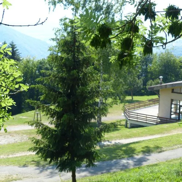 Les Aveilles, hotel in La Motte-dʼAveillans