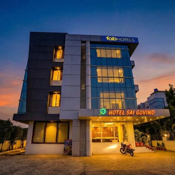 FabHotel Sai Govind, hótel í Shirdi