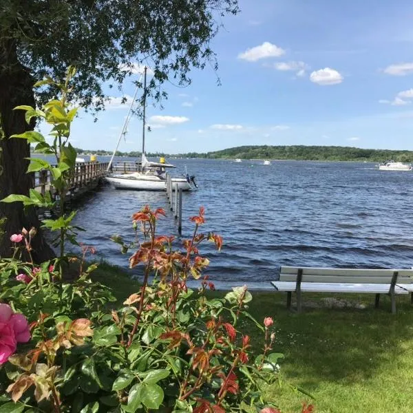 Märkisches Gildehaus Tagungs-und Congreßhotel des Handwerks GmbH โรงแรมในชวีโลว์เซ