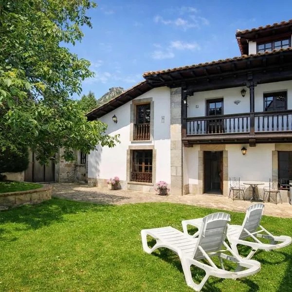 Casa Darío Llanes – Jardín, Barbacoa y Playa Cerca, hotel en Rales