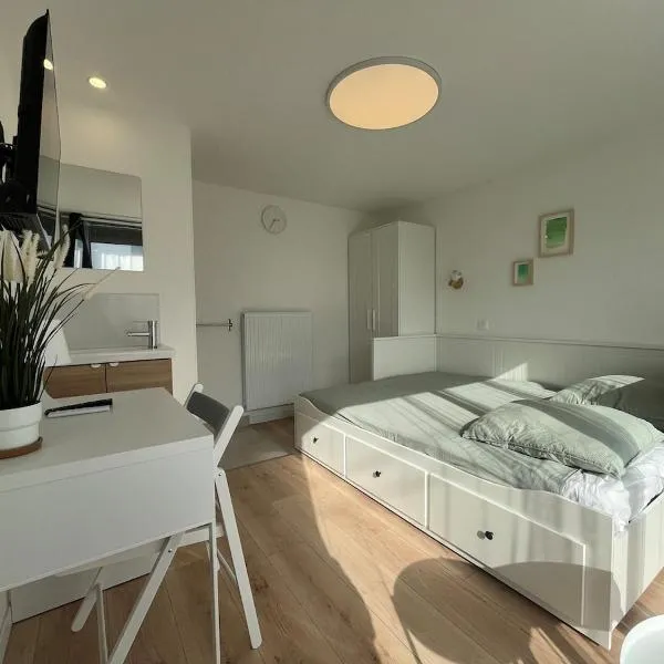 Maison Bonchamp، فندق في لا روش سور يون