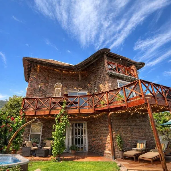 Hemel in Hermanus Three bedroom Home, ξενοδοχείο σε Hermanus