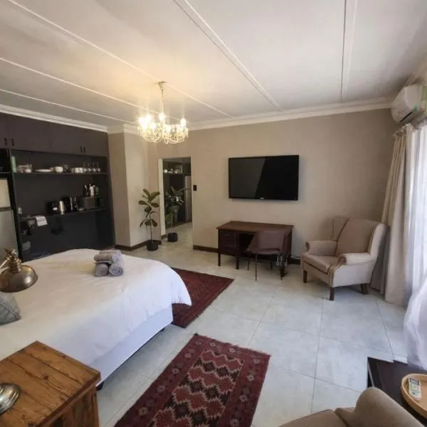 River Suite at On-the-Up, hotel in Potchefstroom