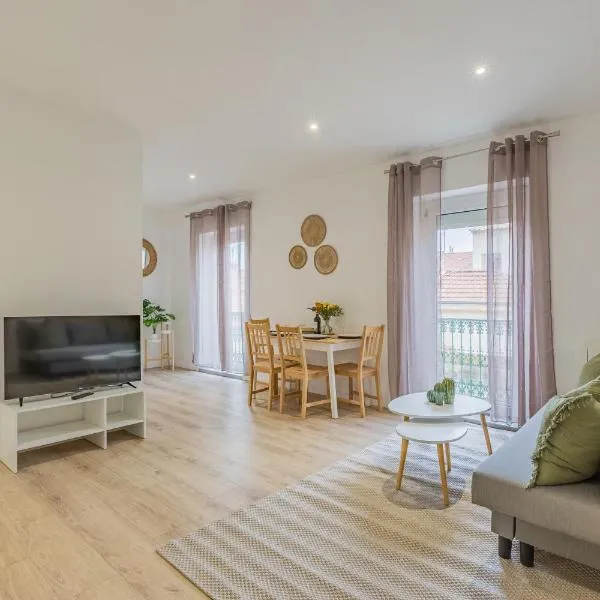 Résidence Sébastopol - Appartements Hyper Centre - WiFi & Smart TV, Hotel in Béziers