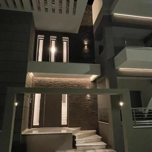 Kairos luxury apartments Fanari 1, Hotel in Fanárion