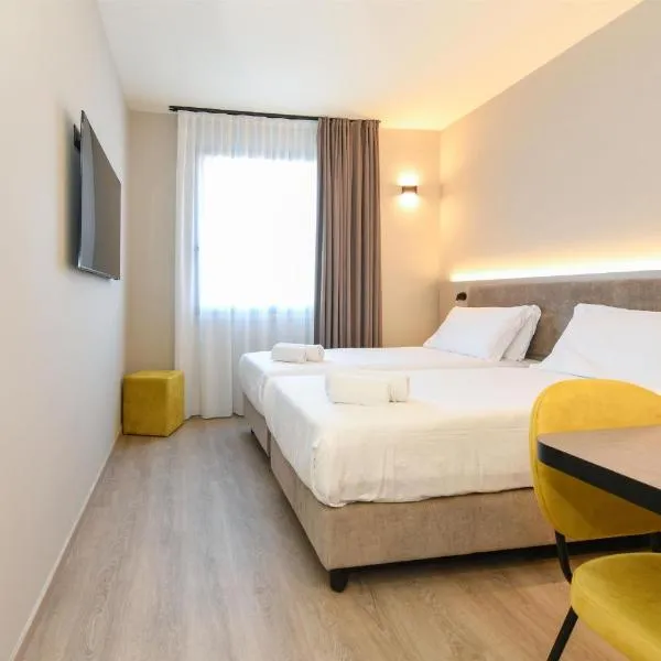 Best Western Hotel Garda，阿菲的飯店