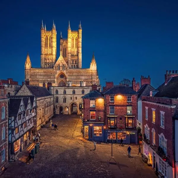 Lincoln Cathedral Retreat, hotel v destinaci Scampton