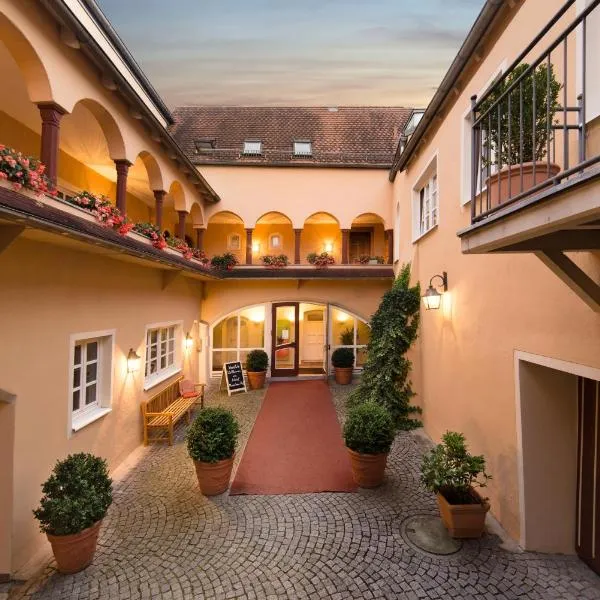 Boardinghouse Pfarrkirchen, hotel in Hebertsfelden