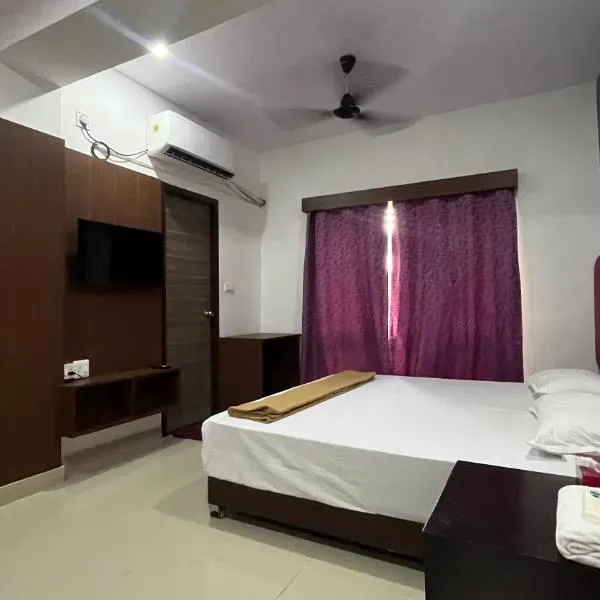 MyCasa Spacious Condo Suites, Kitchen, Free Parking, Central Alwarpet、チェンナイのホテル