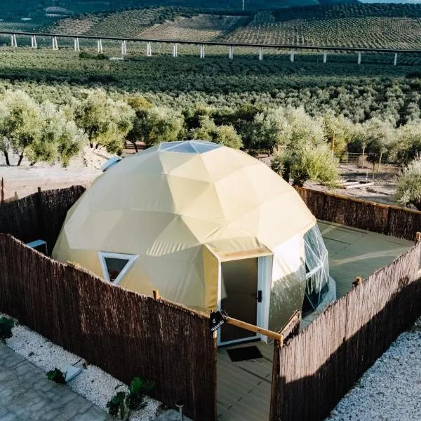 Glamping boutique bajo las estrellas, hotel u gradu 'Archidona'