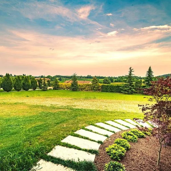 Agriturismo Olistico Atman، فندق في مونزامبانو