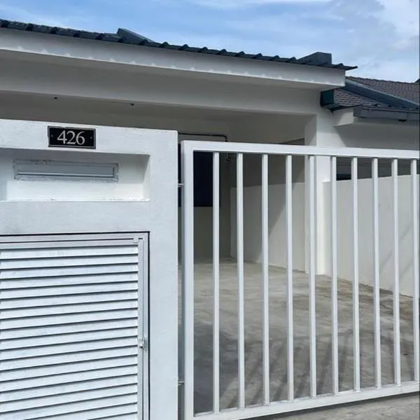 Viesnīca Raub Colonial Homestay pilsētā Rauba