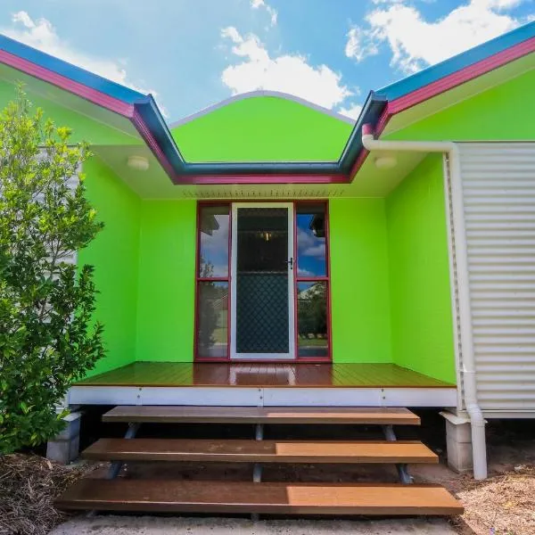 McLeods • Pet-Friendly Central Beach House for 6, hotel ad Agnes Water