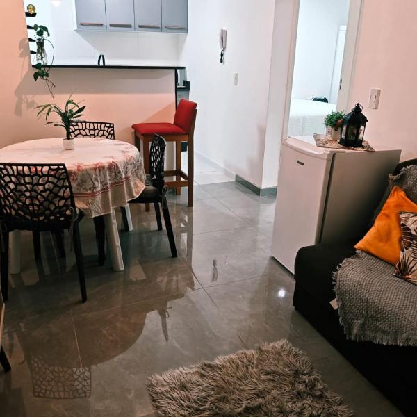 Apartamento em Campo Largo com Lava e Seca
