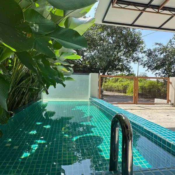 Zen Retreat Glass Pool Villa, готель у місті Тайпінг