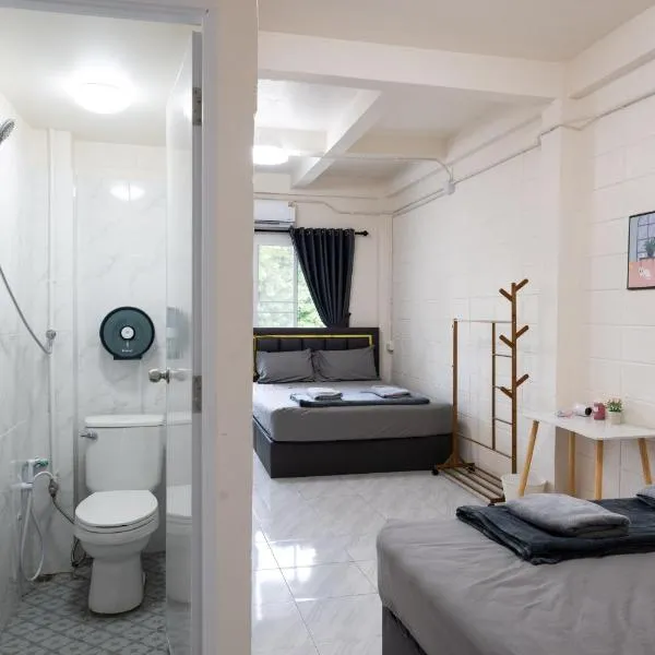 ดอนเมือง 302 Near DMK Airport BTS Wat PhraSi, hotel in Bang Khen