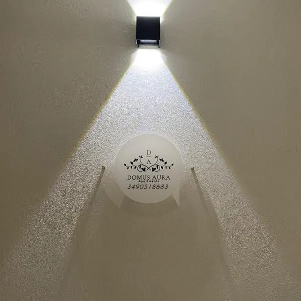 Domus Aura Apartments, hotel em SantʼAntìoco