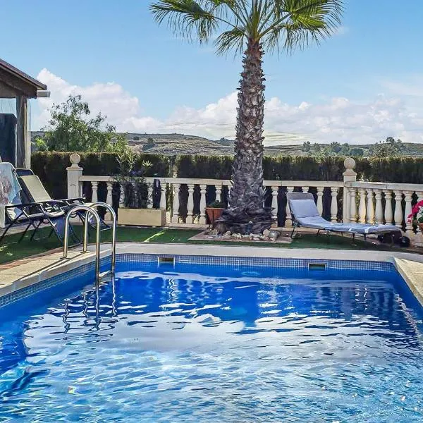 Gorgeous Home In Aledo With House A Mountain View, hotel em Aledo