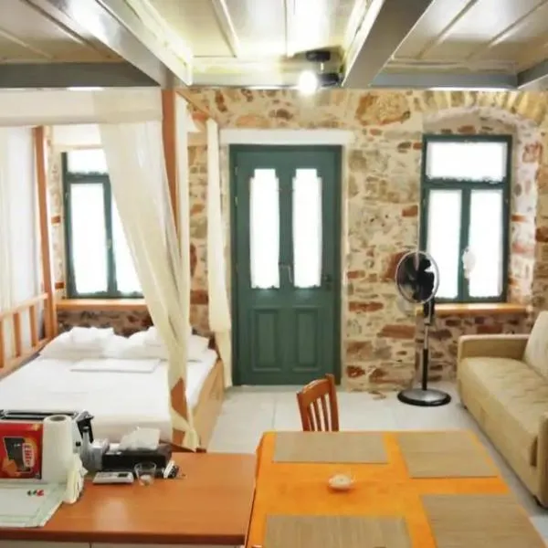 Loft House Syros, hotel v destinaci Ermupoli
