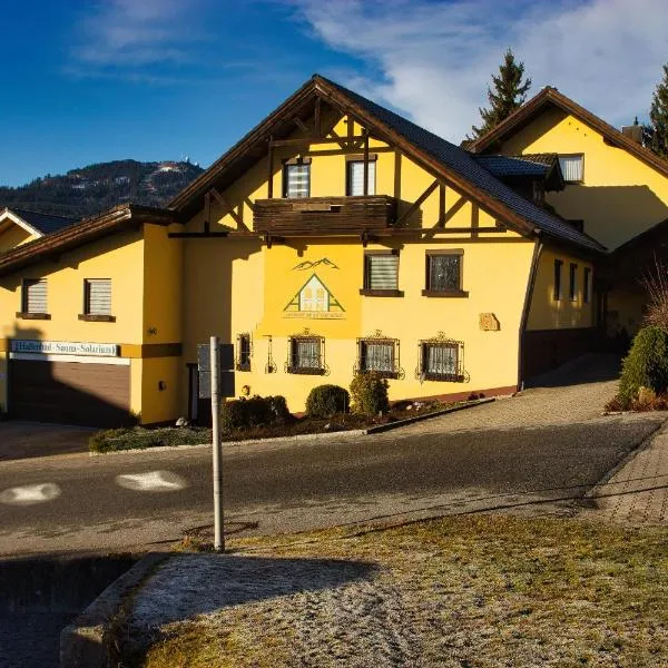 Hotel Haus Anna, hotelli kohteessa Bayerisch Eisenstein