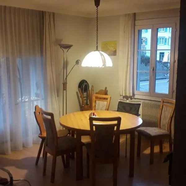 Appenzellerland Schöne Wohnung in einem Wandergebiet, hotel v destinácii Teufen