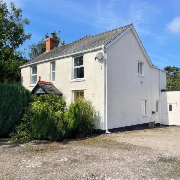 Y Ddol, hotel u gradu Llansannan