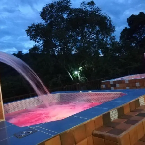 HOTEL TERRA SAN GIl、サン・ヒルのホテル