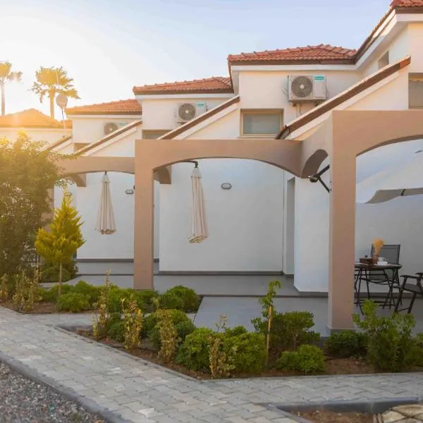 Row 7 Holiday Homes, Hotel in Kyrenia