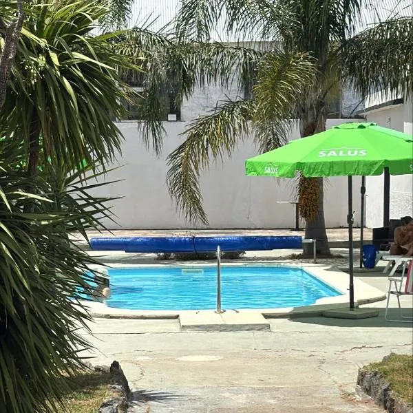 Piriápolis Hostel & suites, hotel in Piriápolis