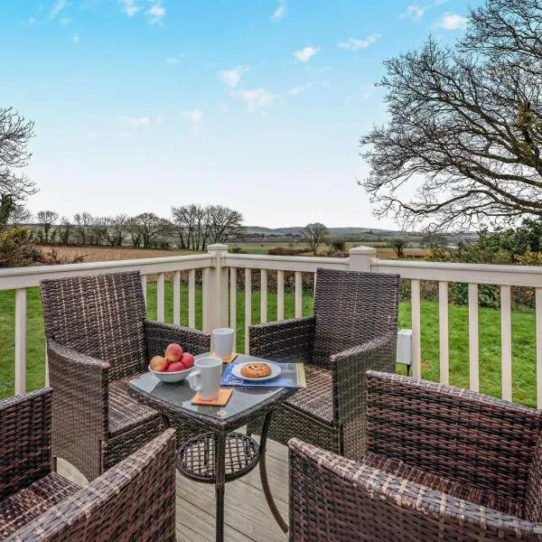 3 Bed in Ventnor oc-94278, hotel in Rookley