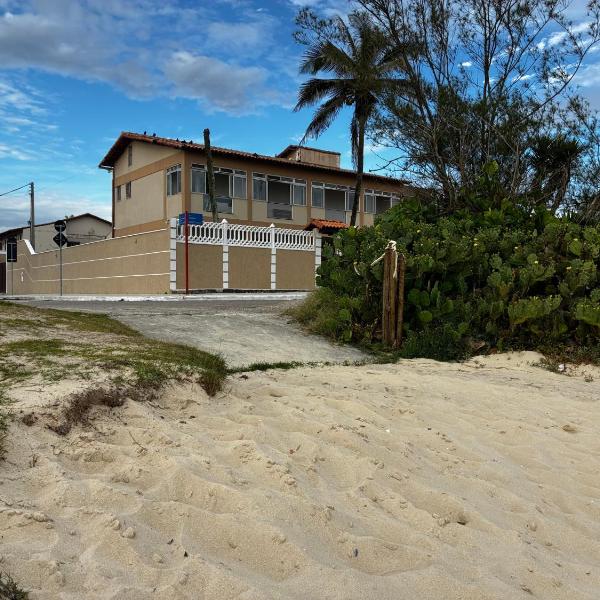Refúgio Frente ao Mar há Passos da Areia com piscina