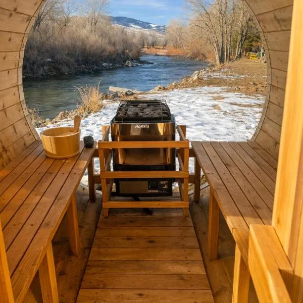 Viesnīca Chinook Winds Lodge pilsētā Dubuā