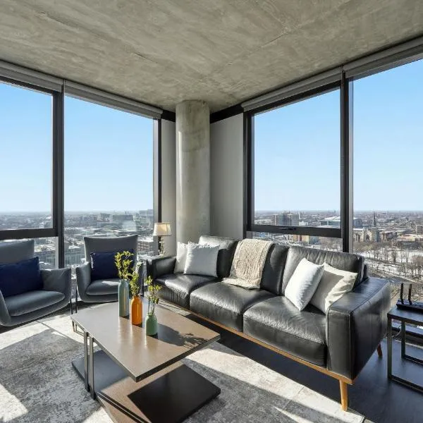 2BR Designer Loft Modern Luxe in City Center, hotel u gradu Čikago