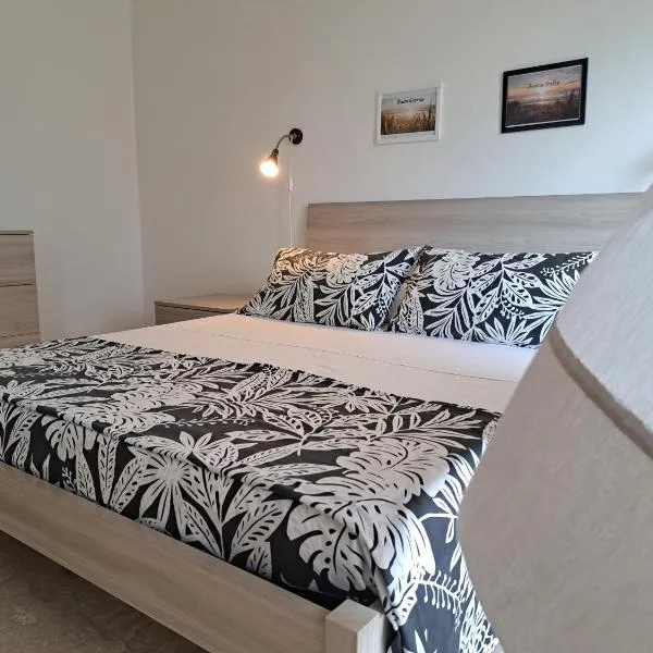 Brezza Marina Appartamento Vacanza a pochi passi dal mare, hotel u gradu 'Scauri'