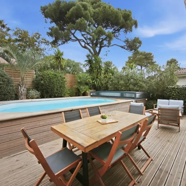 Chalet Californien Piscine privée Gassin St-Tropez, hotel en Gassin
