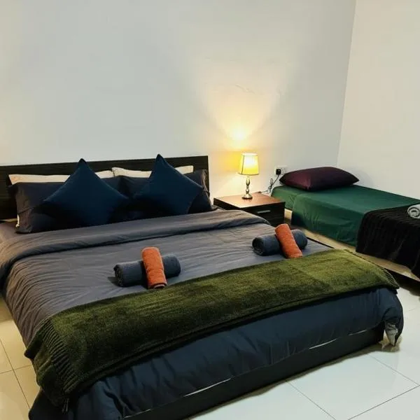 Huge and Stylish, St Julian's Central 2BR with 2 BATHS, khách sạn ở Saint Julianʼs