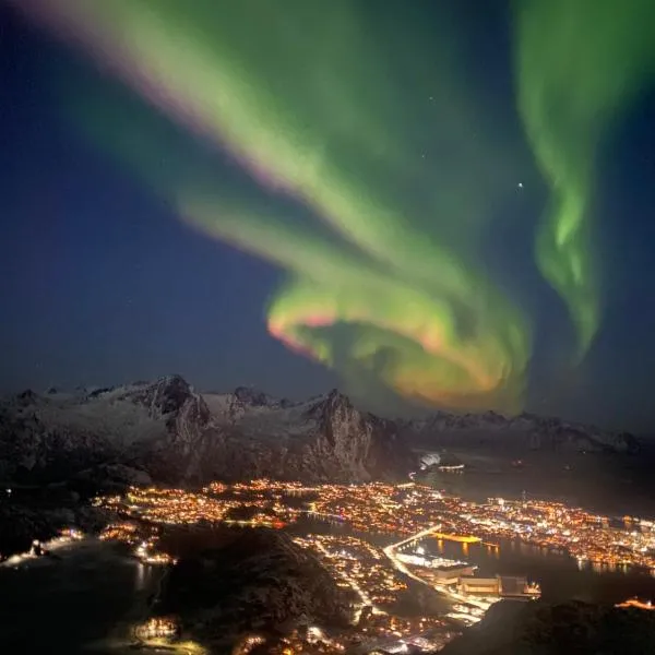 Leilighet med havutsikt, hotel u gradu 'Svolvær'