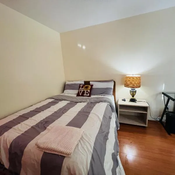 Room in Citrus Park and Carrollwood with Private Pool, close to the airport, hotel a Tampa