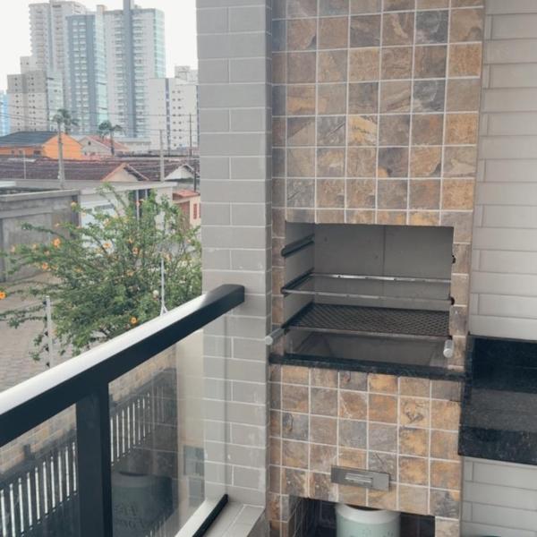 Casa 3 dormitórios 100 metros da praia
