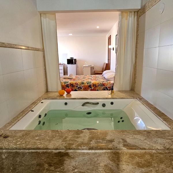 Studio Com Jacuzzi 50m da Praia - Foto 3