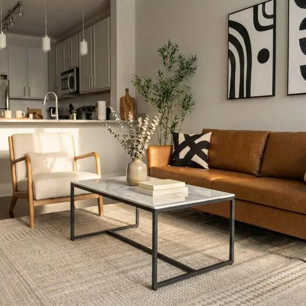 Boulevard Stays Midtown 1BR Pool Gym Parking 03, hotel a Nashville