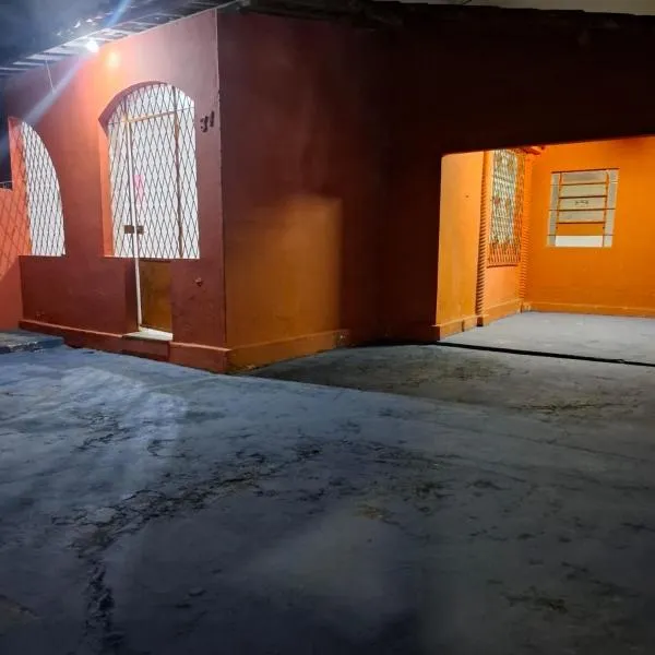 Casa inteira carnaval Recife، فندق في ريسيفي