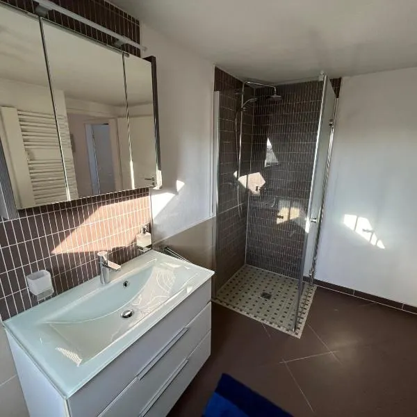 XL Apartment Rödermark 4SZ, hotel in Rödermark