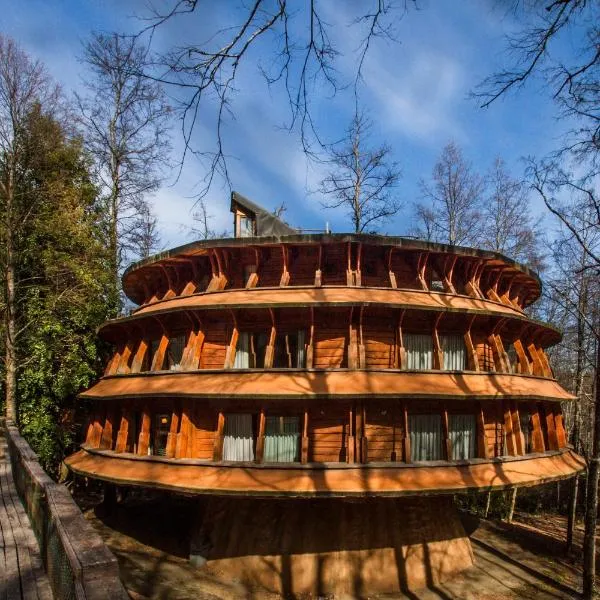 Huilo Huilo Reino Fungi, hotel en Reserva Biológica Huilo Huilo