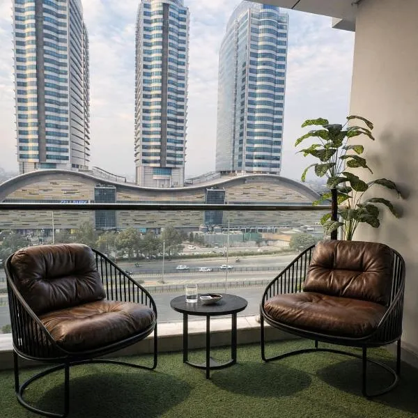 Elysium Grand High-Rise Executive Apartments Facing Centaurus Mall Islamabad، فندق في اسلام اباد