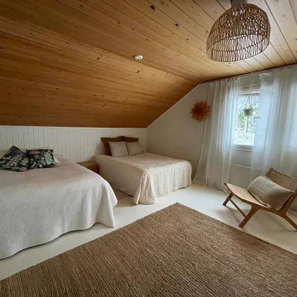 Kotimajoitus ulkoilureittien äärellä, hotel di Vuokatti