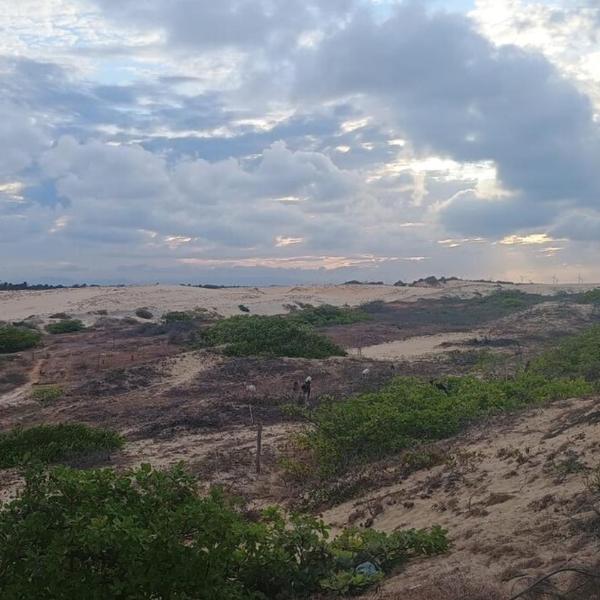 Pedacinho dCéu - entre a praia e a lagoa - Foto 4