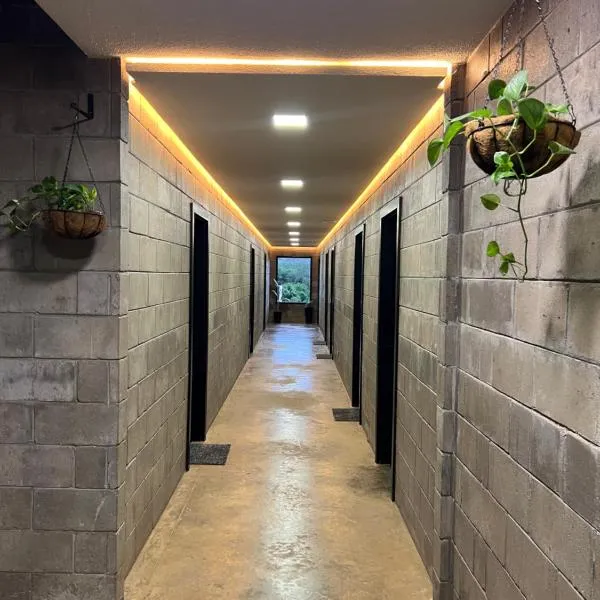 Kazuo520 - Conforto e Minimalismo, hotel a Londrina